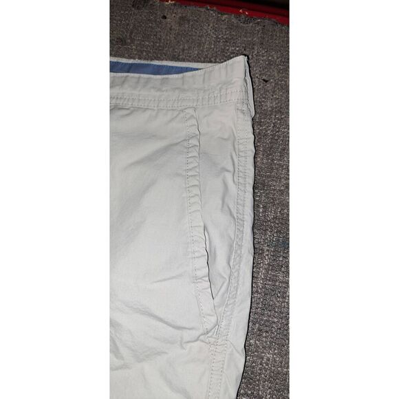 Mens 40x10 inch Tan Shorts With Pockets - Picture 7 of 7